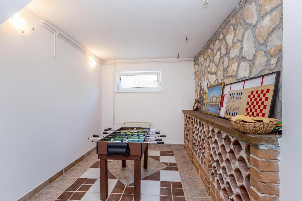 Holiday Home Olive Garden Brzac المظهر الخارجي الصورة